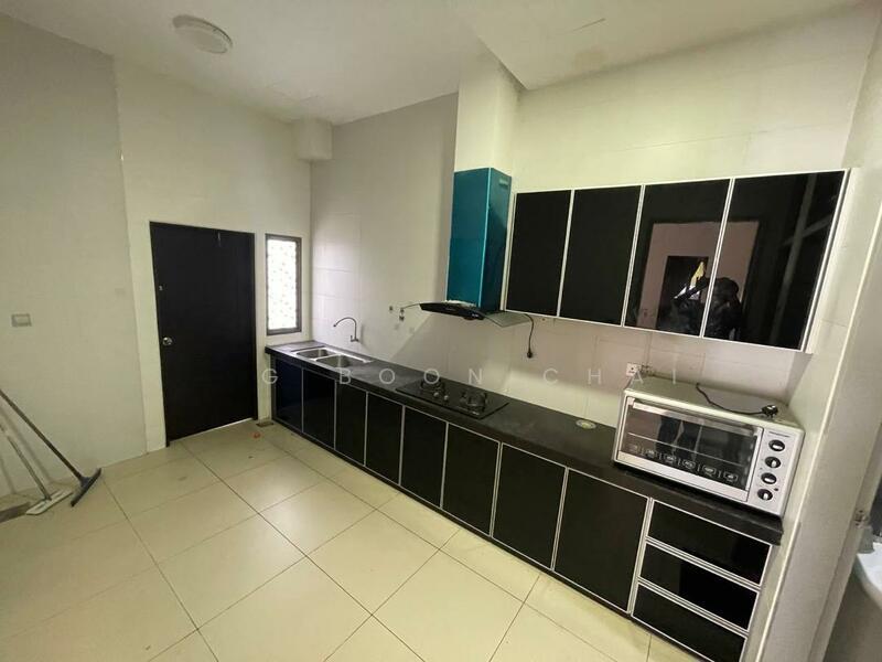 The Canal Garden South, Horizon Hills - 3