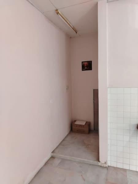 Ipoh gunung rapat renovated extended single storey house for sale - 3