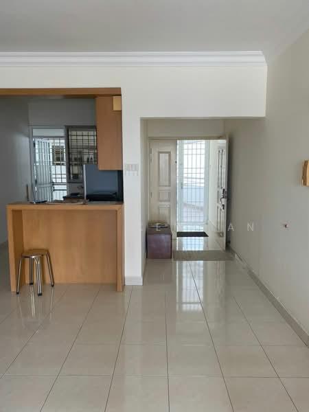 Gurney Park Condominium - 3