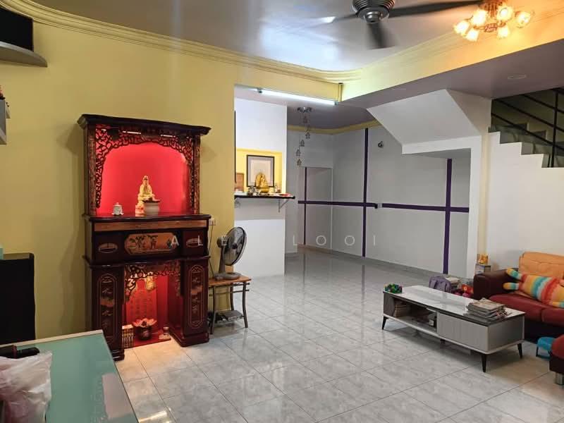 Taman Desa Tebrau 2 Storey House - 1