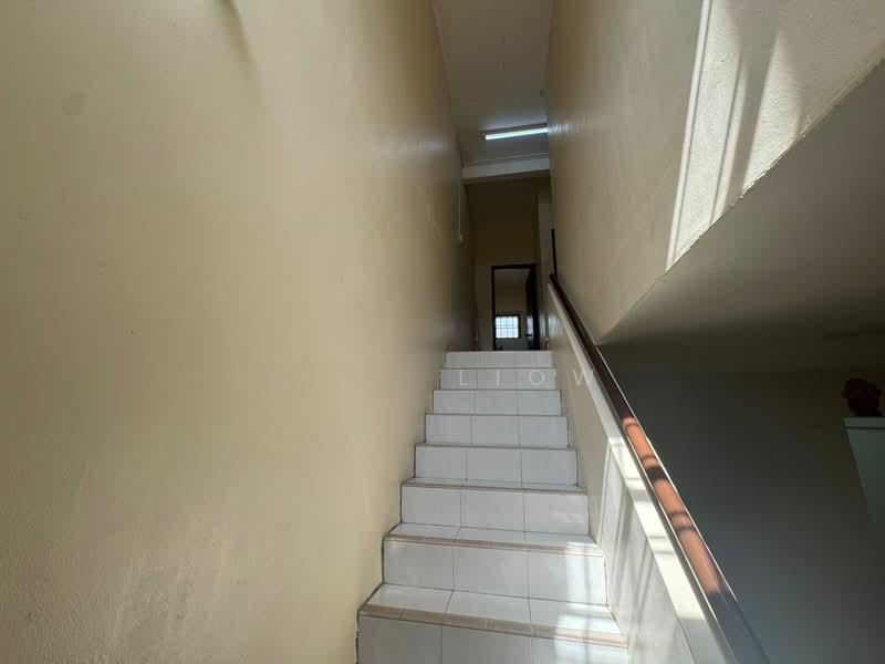 Taman Puteri Wangsa - 2