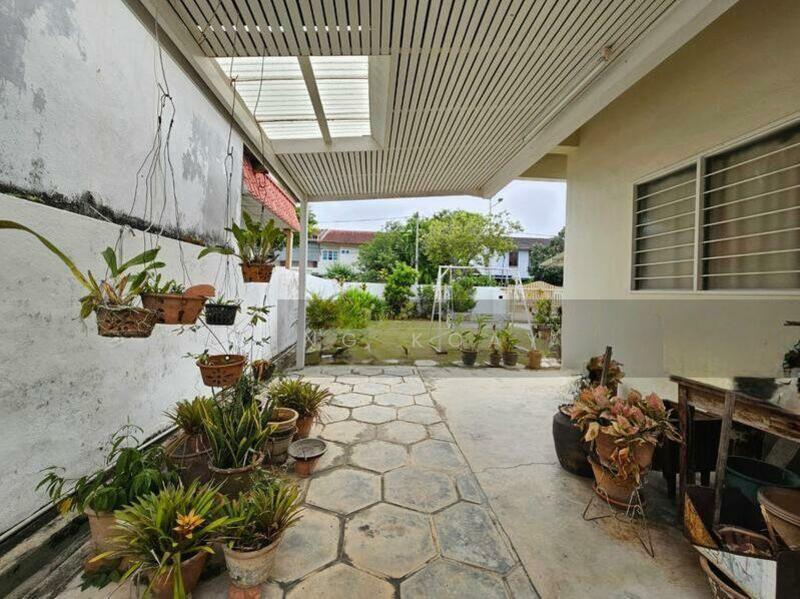 1 STY SEMI-D | 2900SF | off MACALISTER GEORGETOWN - 1