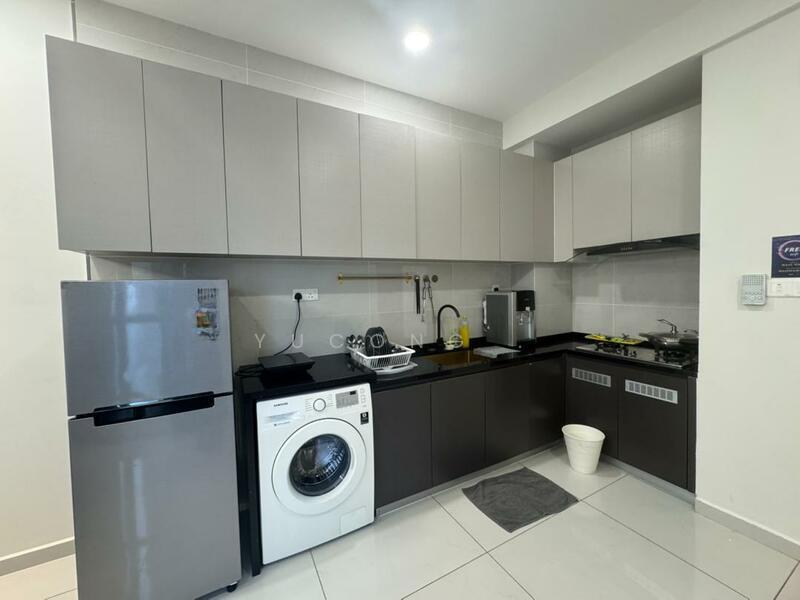 Lovell @ Country Garden Danga Bay - 3