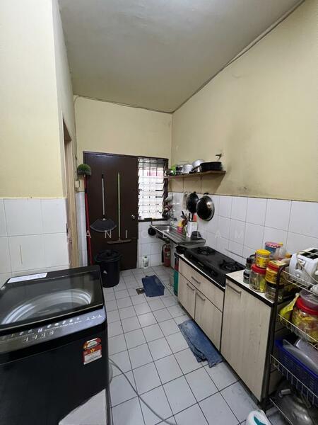 Seksyen 32 - 2