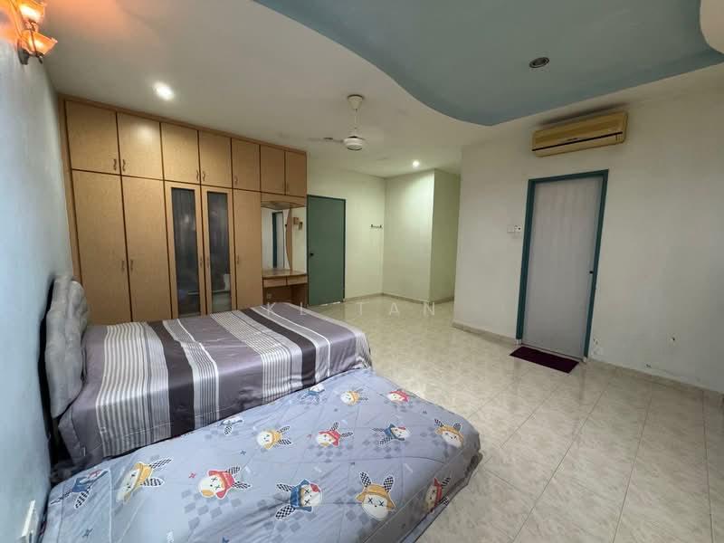 Taman Pulai Utama - 4
