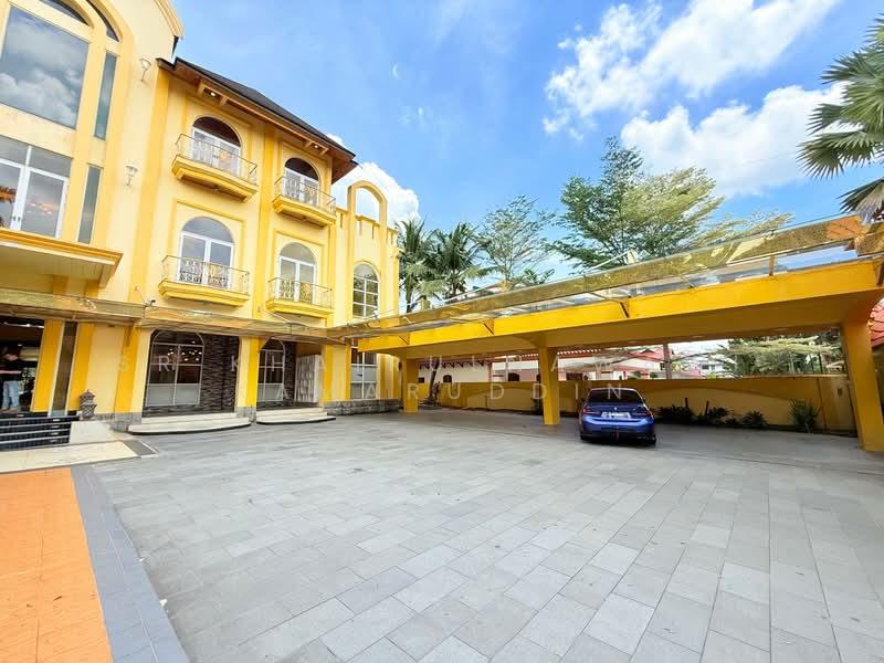 Country Heights Kajang - 3