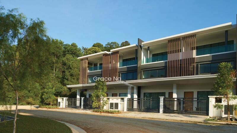 Hilltop 3-sty Superlink House with 3,300 sqft @ Selayang - 1