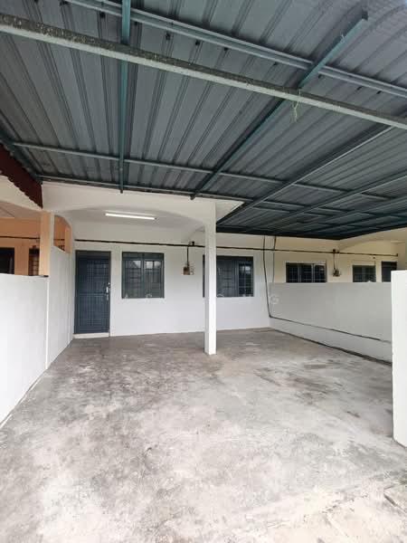 Batu Gajah Pusing Single Storey Terraced House For Sale Perak - 2
