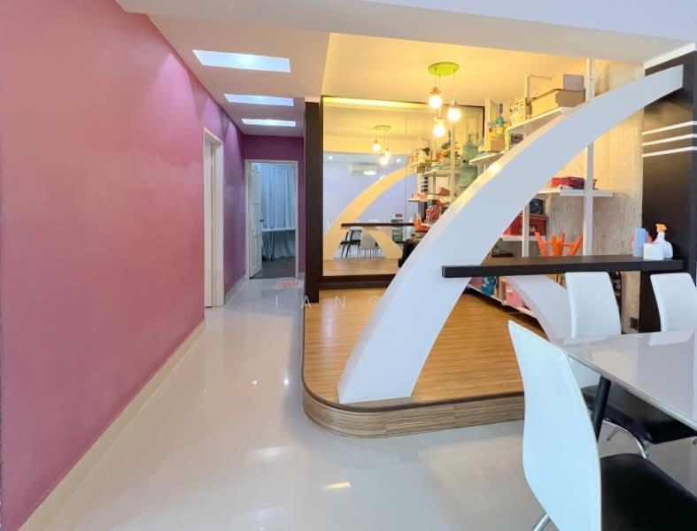 Regency Heights Condo - 4