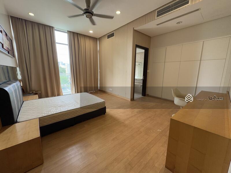 Gallery @ U-Thant - 4