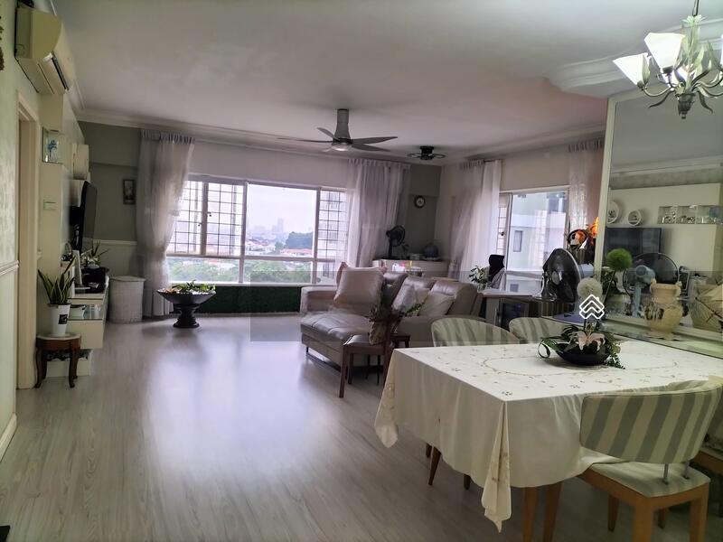 Cameron Towers - 5