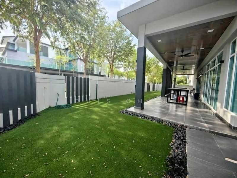 Ambang Botanic 2 - 1