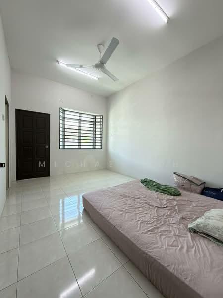 Bandar Lahat Baru - 4