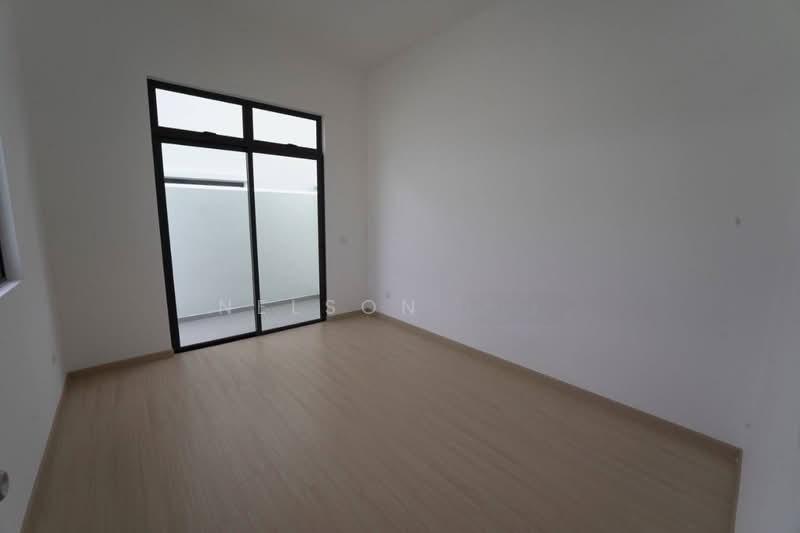 RESIDENSI BOTANI 3 - 4