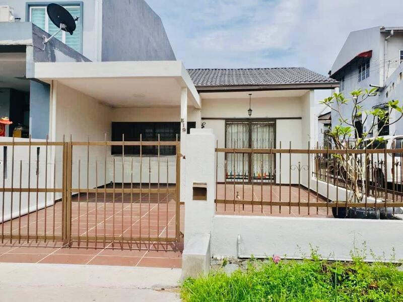 End Lot Single Storey Taman Ehsan - 1