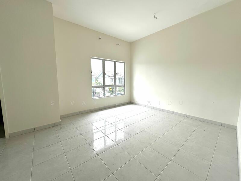 2-storey Terrace House at Bandar Puncak Alam - 5