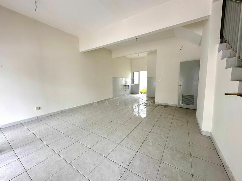 2-storey Terrace House at Bandar Puncak Alam - 2