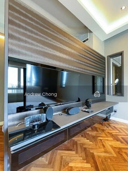 Quayside Seafront Resort Condominiums - 4