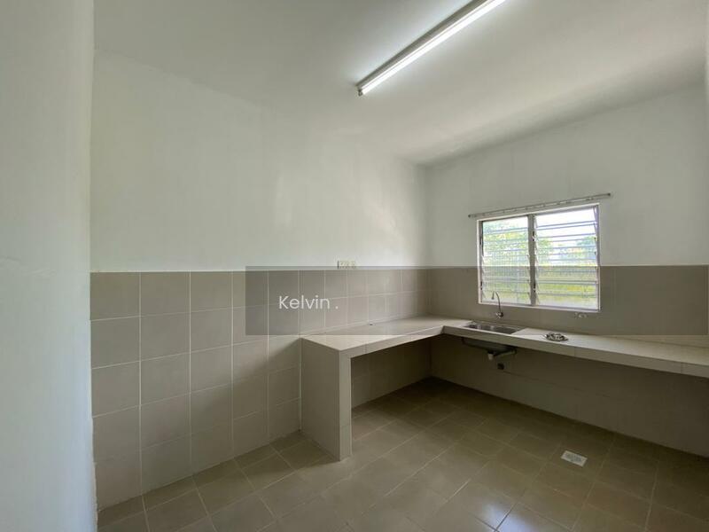 Corner 2 Sty Teres Coral Cassis Garland Kota Emerald Country Homes Anggun Rawang - 3