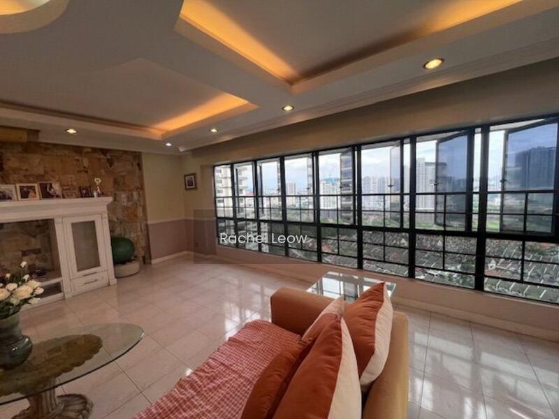 Fraser Towers - 4