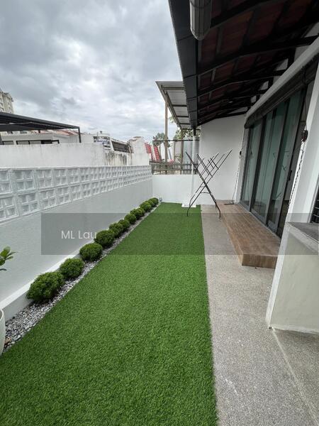Tastefully designed terrace house at Taman Desa Taman Danau Desa - 2