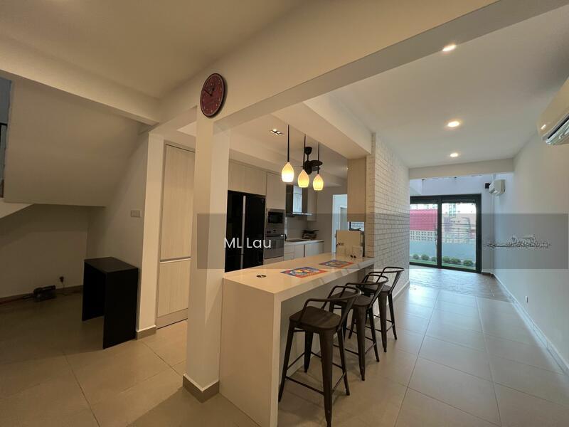 Tastefully designed terrace house at Taman Desa Taman Danau Desa - 1