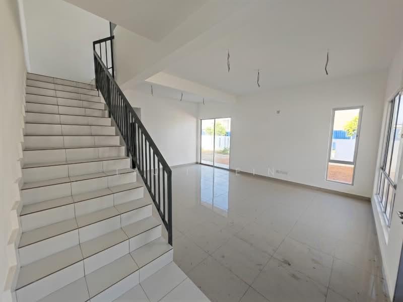 SARI ALAMANDA 4 @ RAWANG - 5