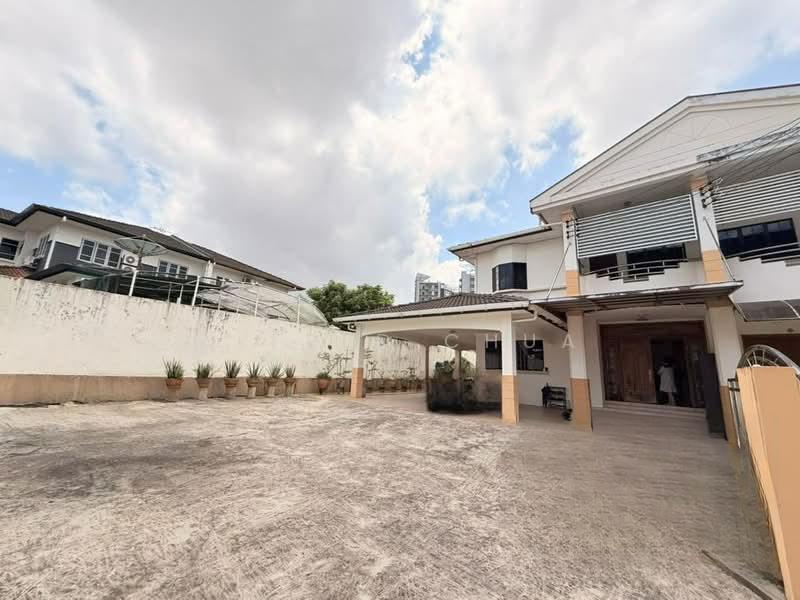 Jalan Kempas, Kuching - 1