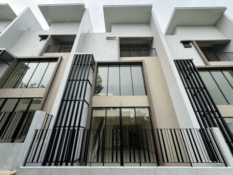 NASSIM HEIGHTS - 5