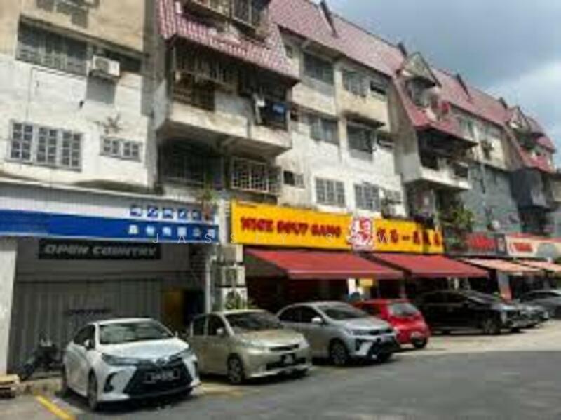 Taman Daya Shop Apartment - 5