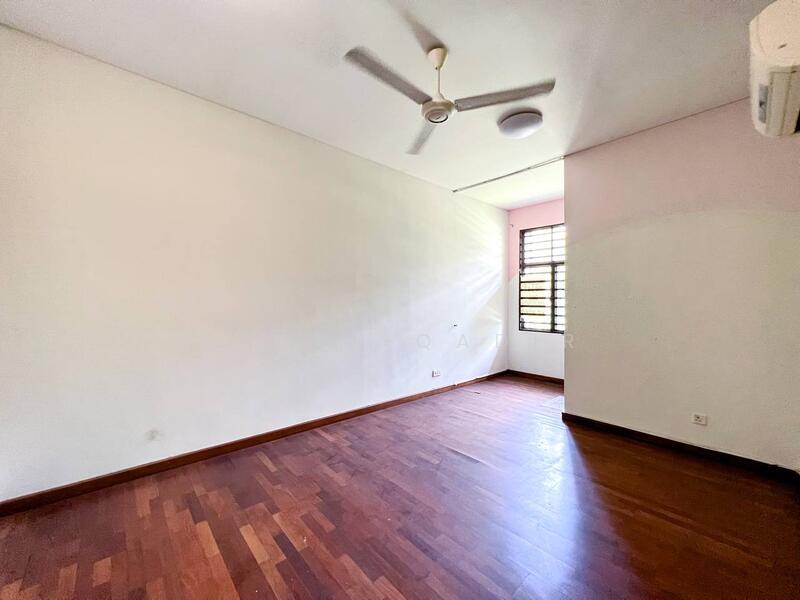 Bukit Jelutong - 5