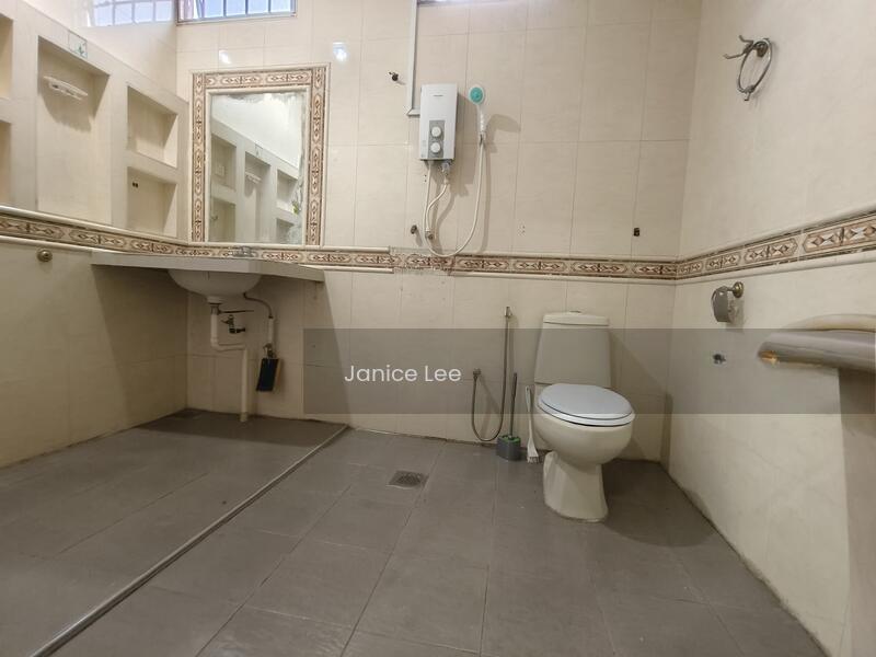 TAMAN MOLEK, BUTTERWORTH - 5