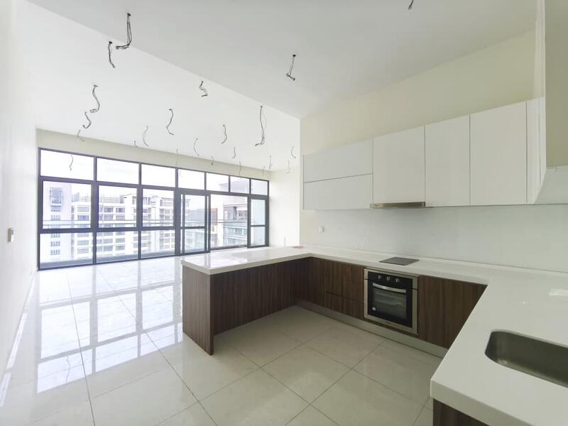 Pandora @ Tropicana Metropark - 1