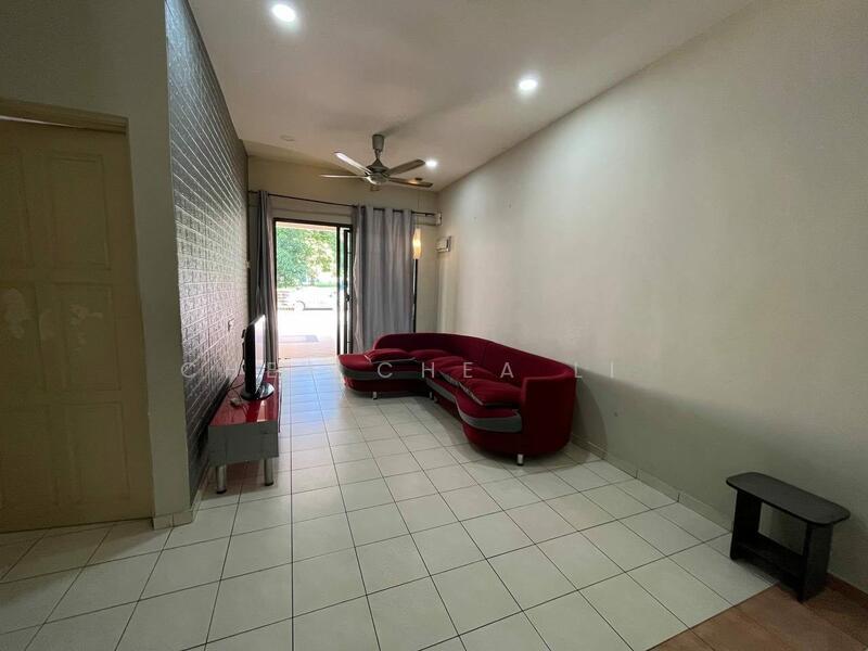 BANDAR SERI BOTANI - 1