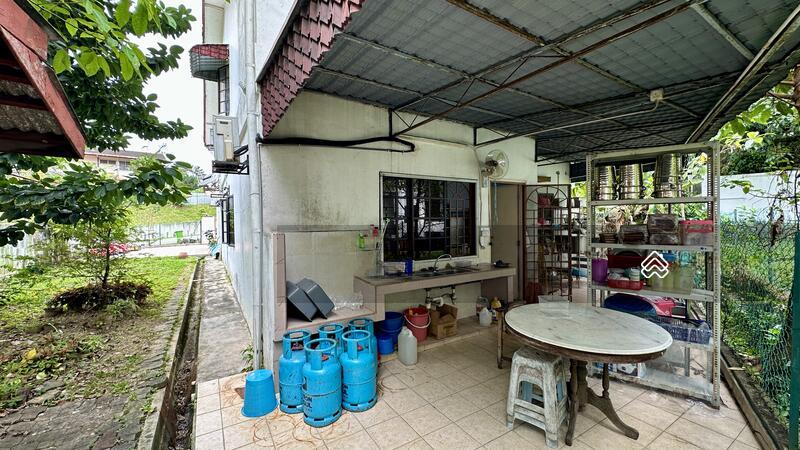 Taman Damansara Endah, 2-Storey Bungalow House - 3