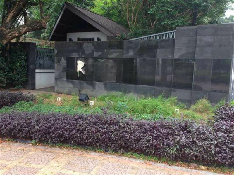 The Residence - 4