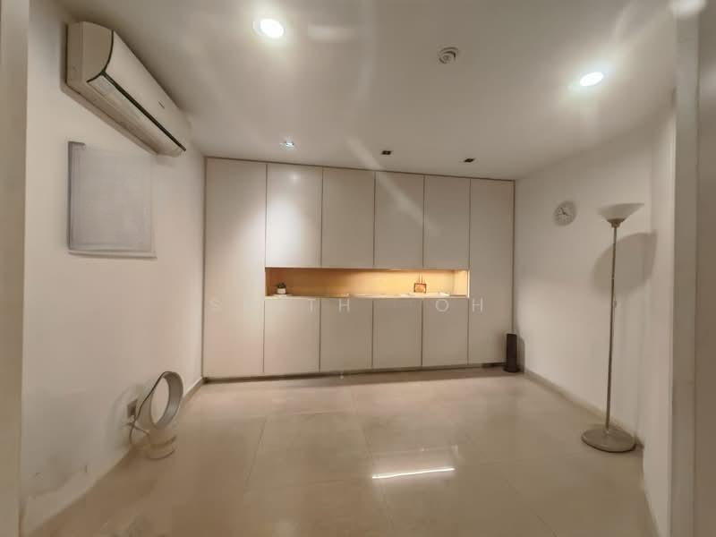 The Straits View Condominium - 4