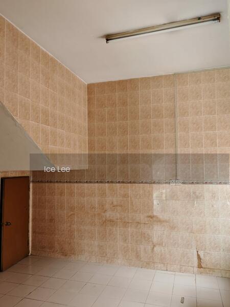 Behind NSK,Taman sentosa,taman mesra Klang Semi-D - 5