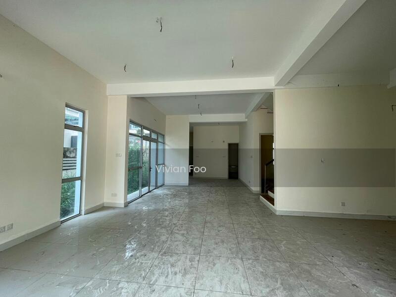 Semi-D house at Kepong - 1