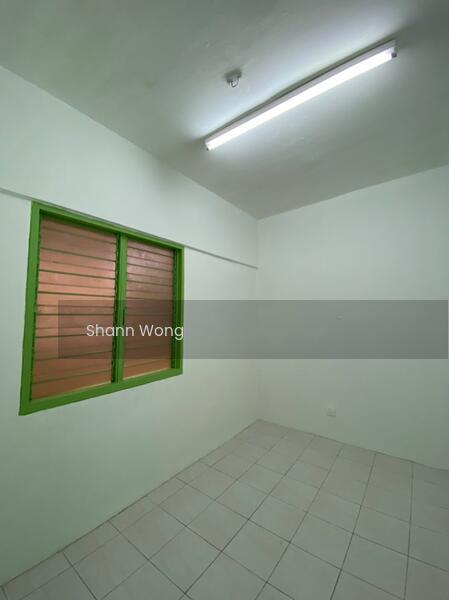 Pangsapuri Cemara - 5