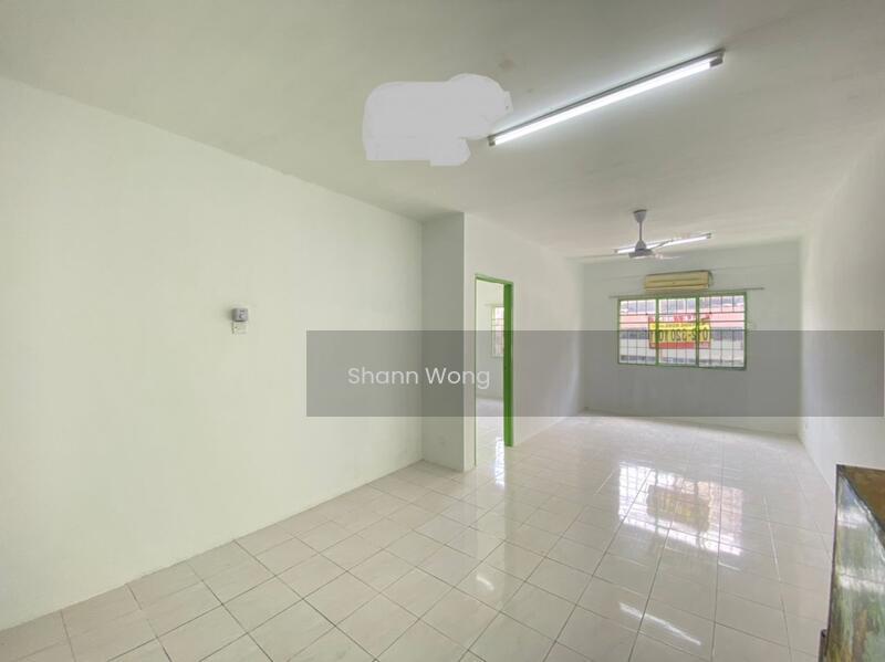 Pangsapuri Cemara - 1