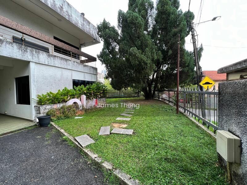 Bungalow at Damansara Heights - 5