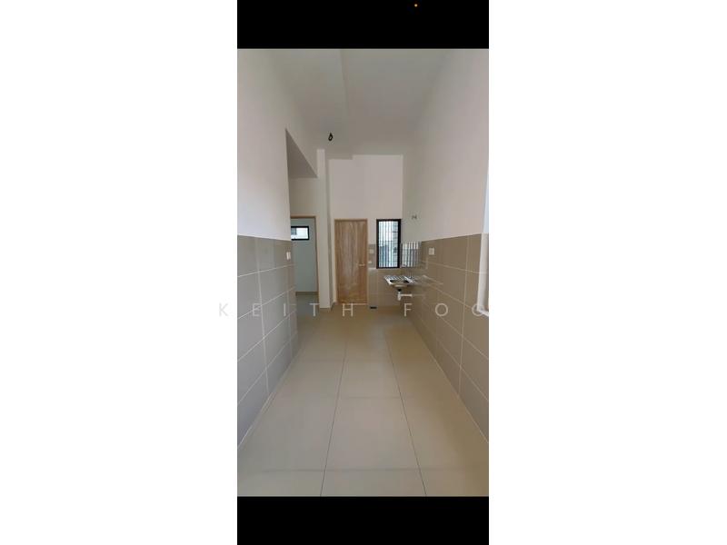 Irama Villa 1, Bk8, Bandar Kinrara 8 - 3