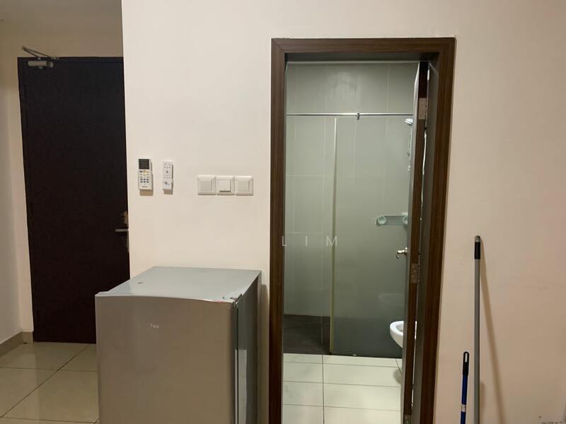 D'Secret Garden (Pangsapuri Kempas Indah) - 2