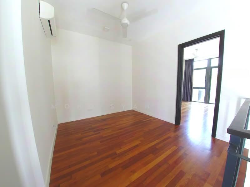 16 Quartz @ Melawati - 5