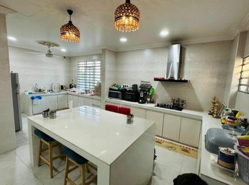 Taman Seri Tawar - 5