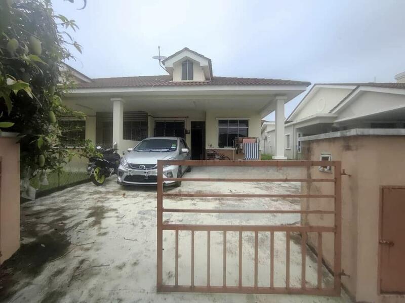 Taman Tuanku Jaafar - 1