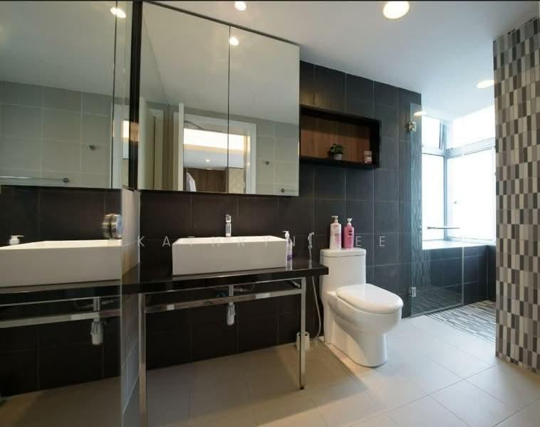 Uptown Residences - 5