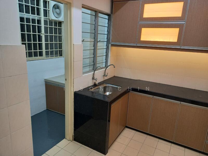 Avelon Tower @ Plaza Medan Putra - 2