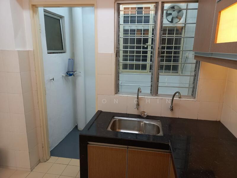 Avelon Tower @ Plaza Medan Putra - 3